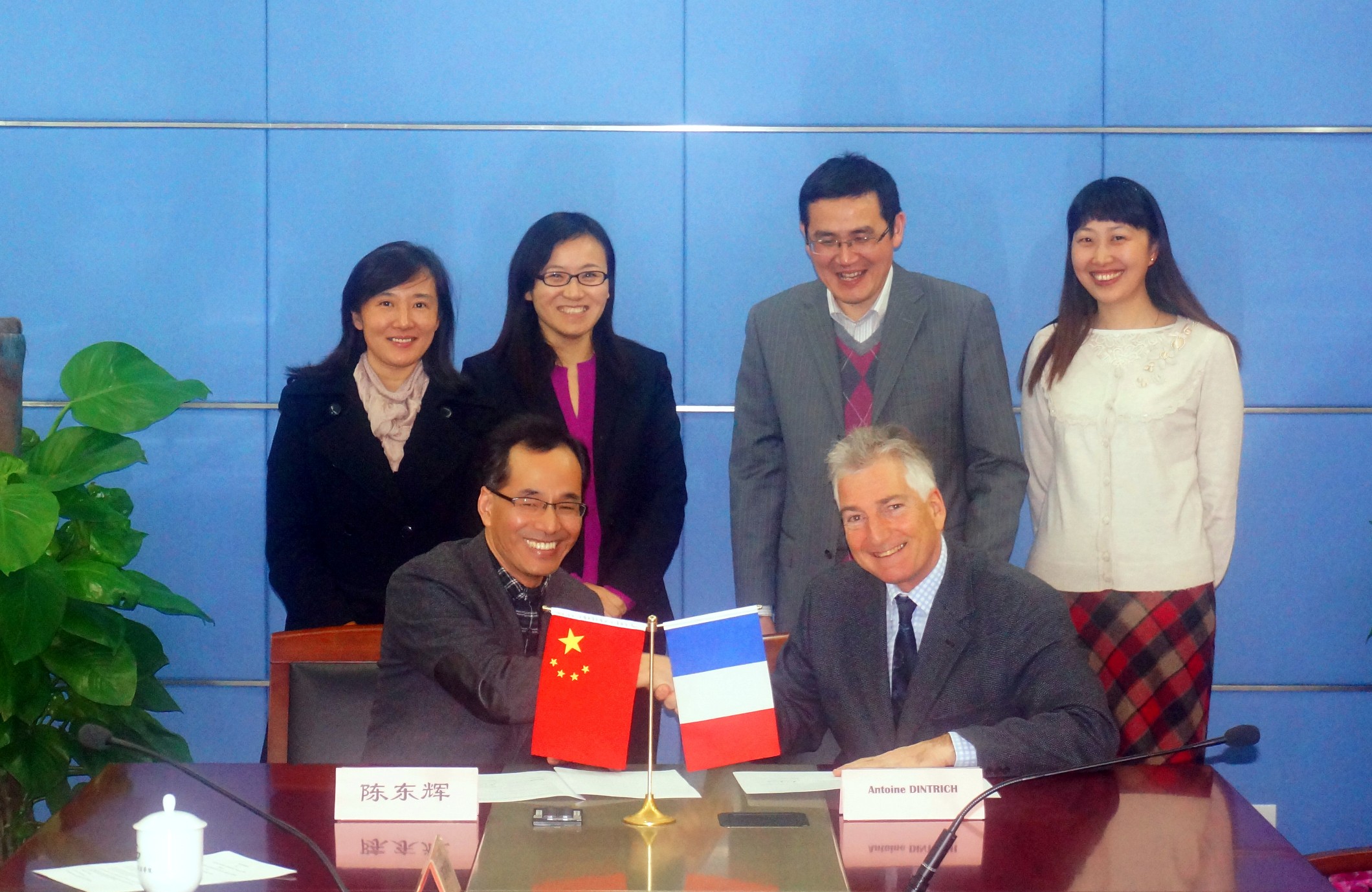 L’IEEPI et le Shanghai Institute of Technology signent un accord de partenariat